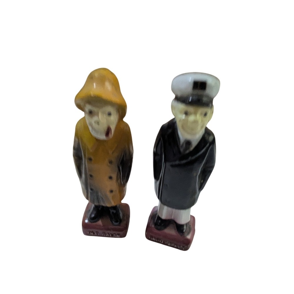 Vintage HK Old Salty and Capn Pepper Plastic Salt and Pepper Shaker Set Nautical
